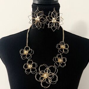 Gold Flower Statement Necklace and Earrings Set